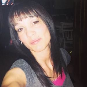 Meet your Posher, Suzie